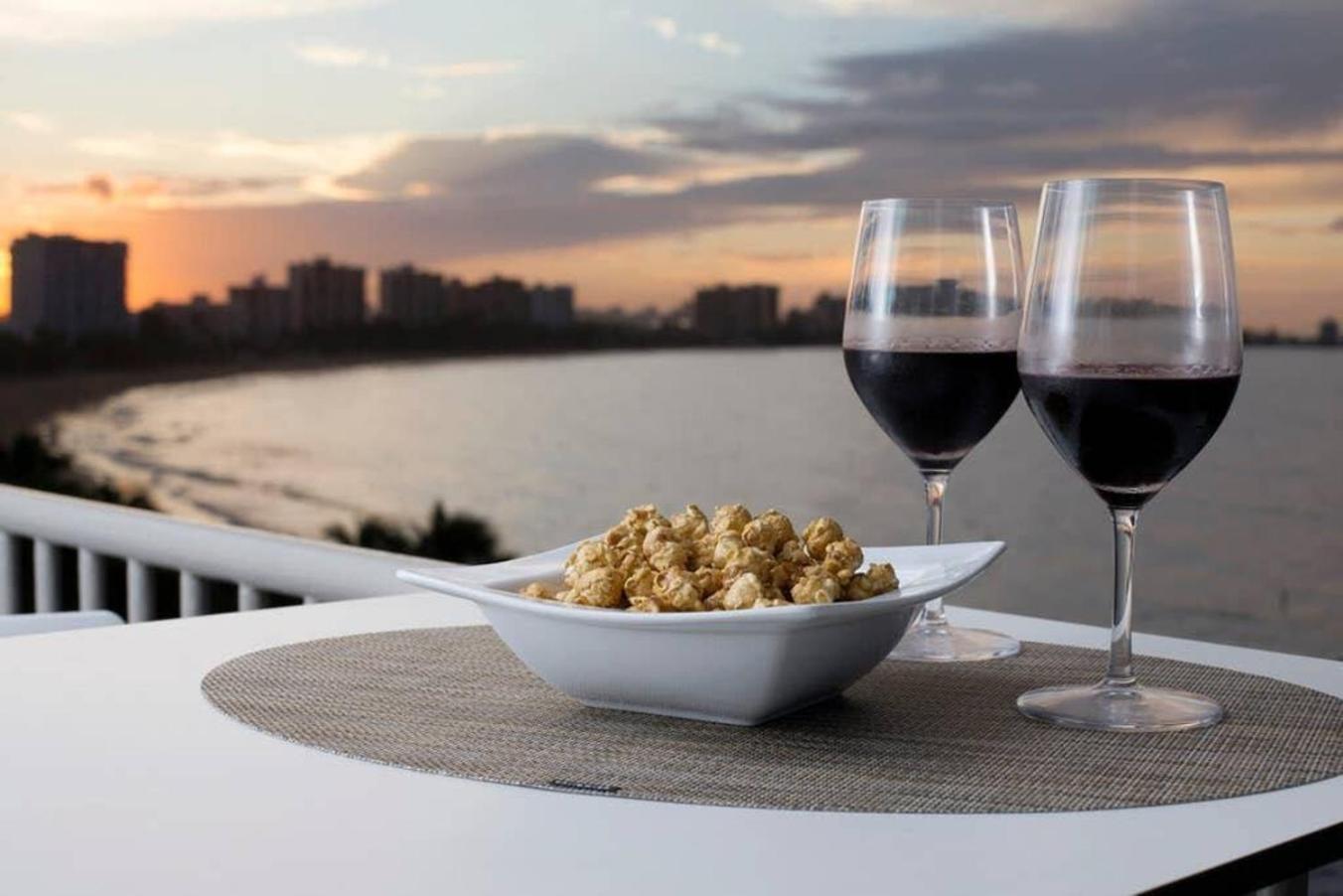 Pr Rentals Beach Front Penthouse A 604 San Juan Esterno foto